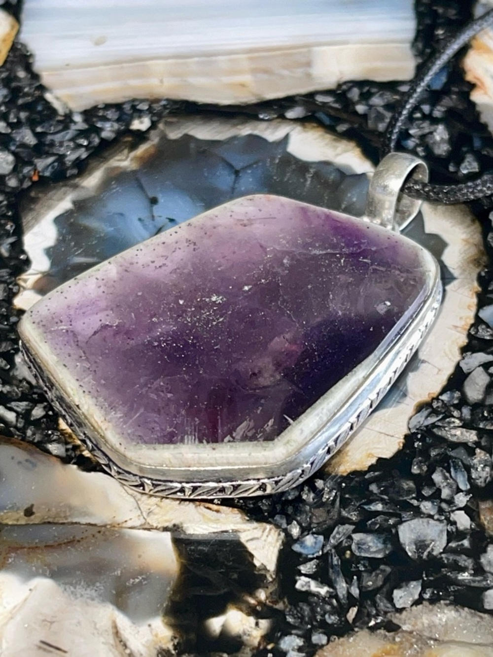 Beautiful Large Auralite Amethyst Pendant 2 1/2” - Picture 12 of 17